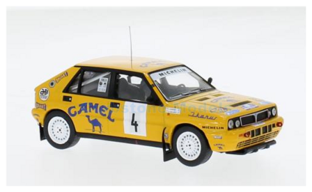 Modelauto 1:43 | IXO-Models RAC437.22 | Lancia Delta Integrale 16V | Camel Rallye Team 1989 #4 - A.Ferj&aacute;ncz - J.Tandari