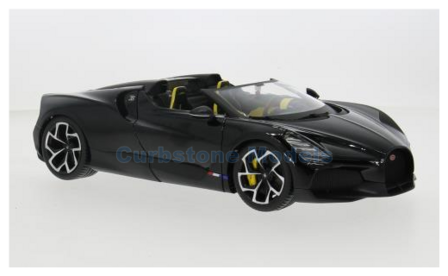 1:18 | Bburago 18-11051BLACK | Bugatti W16 Mistral Cabriolet Black