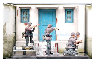 Militair voertuig 1:35 | Easy Model 33604 | Figuren Waff. SS, U.C. 1941