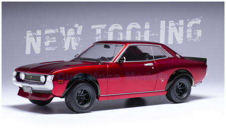 Modelauto 1:18 | IXO-Models 18CMC90.22 | Toyota Celica 2000 GT Custom RA21 Red Metallic 1977 #16