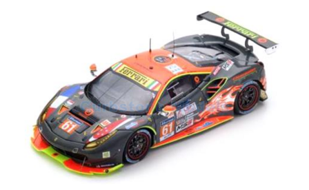 Modelauto 1:18 | Looksmart LS18LM013 | Ferrari 488 GT3 GTE-AM | Clearwater Racing 2017 #61 - W.Mok - M.Griffin - K.Sawa