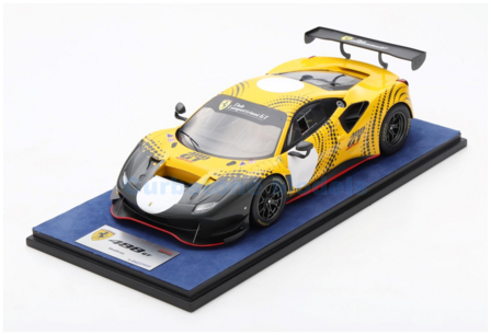 Modelauto 1:18 | Looksmart LS18RC014 | Ferrari 488 GT Modificata Yellow / Black 2020