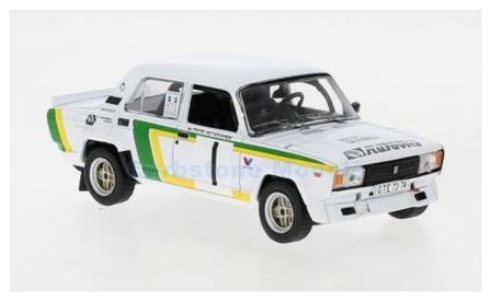 Modelauto 1:43 | IXO-Models RAC421.22 | Lada 2105 VFTS | AMK JZD Slu&scaron;ovice 1988 #1 - V.Blahna - P.Schovanek