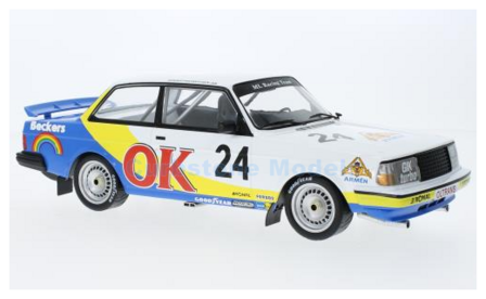 Modelauto 1:18 | IXO-Models 18RMC105A.20 | Volvo 240 Turbo OK 1985 #24 - P.Andersson