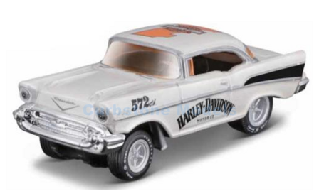 Modelauto 1:64 | Maisto 11380-01 | Chevrolet Bel Air Harley Davidson White and Black 1957