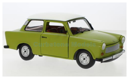 Modelauto 1:18 | Sunstar 4289 | Trabant 601 Green and White