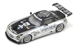 Modelauto 1:43 | Spark SA016 | Mercedes Benz SLS AMG GT3 | AMG China 2011 #96 - C.Cheng - L.Arnold - M.H&auml;kkinen