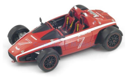 Modelauto 1:43 | Spark SJ028 | Kode 7 Rood