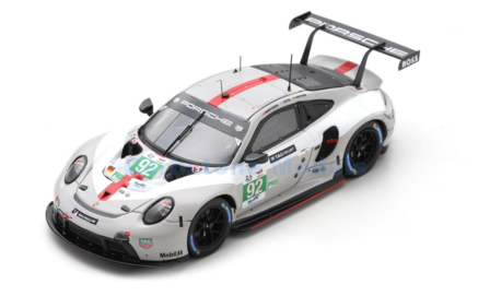 Modelauto 1:43 | Spark S8646 | Porsche GT Team 911 RSR-19 2022 #92 - L.Vanthoor - M.Christensen - K.Estre