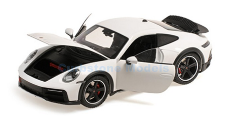 Modelauto 1:18 | Minichamps 110062070 | Porsche 911 Dakar Wit 2022