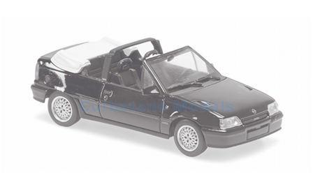 Modelauto 1:43 | Minichamps 940045931 | Opel Kadett GSi Cabriolet White 1989