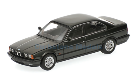 Modelauto 1:87 | Minichamps 870025100 | BMW 5 Serie (E34) Dark Blue Metallic 1988