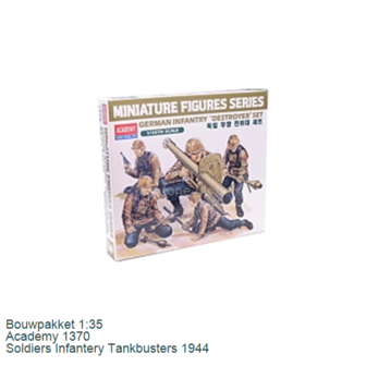 Bouwpakket 1:35 | Academy 1370 | Soldiers Infantery Tankbusters 1944