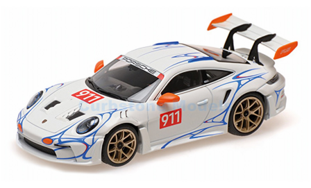 Modelauto 1:43 | Minichamps 410062115 | Porsche 911 GT3 RS (992) White and Orange decor 2023