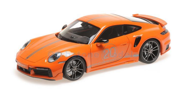 paraplu telex Helm Modelauto 1:18 | Minichamps 113069074 | Porsche 911 992 Turbo S Coupe  Oranje 2021