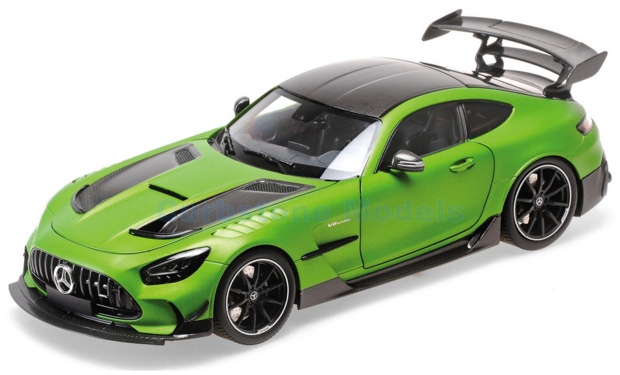 Modelauto 1:18 | Minichamps 110032022 | Mercedes AMG GT Black Series Matt Green Metallic 2021