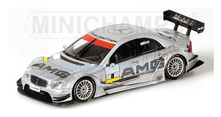 Modelauto 1:43 | Minichamps 400043498 | Mercedes Benz C Klasse | AMG 2004 - K.Raikkonen