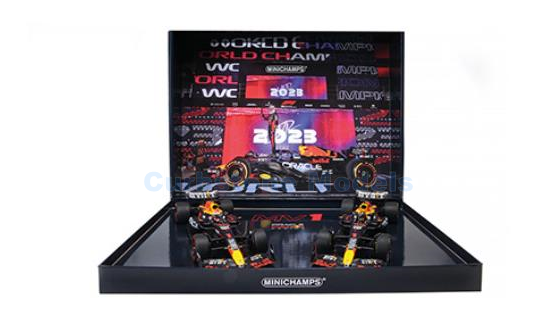 Modelauto 1:18 | Minichamps 112231801 | Red Bull 2-car set 2023 - M.Verstappen