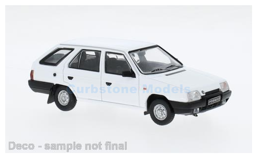 Modelauto 1:43 | IXO-Models CLC575N.22 | Skoda Forman White 1990