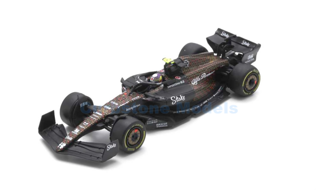 Modelauto 1:64 | Spark Y359 | Alfa Romeo F1 Team ORLEN C43 2023 #24 - Z.GuanYu