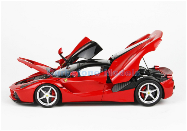 Modelauto 1:18 | BBR Models BBR182221 | Ferrari LaFerrari 6,3 L F140E V12 Rosso Corsa 322 2013