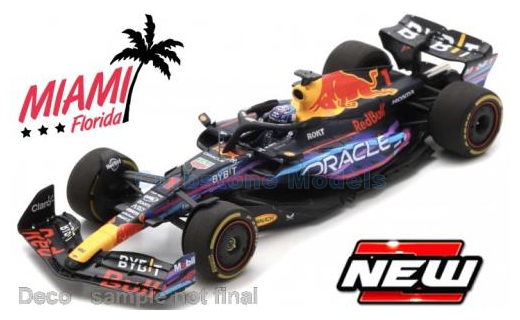 Modelauto 1:24 | Bburago 18-28030VM | Red Bull Racing RB19 RBPT 2023 #1 - M.Verstappen