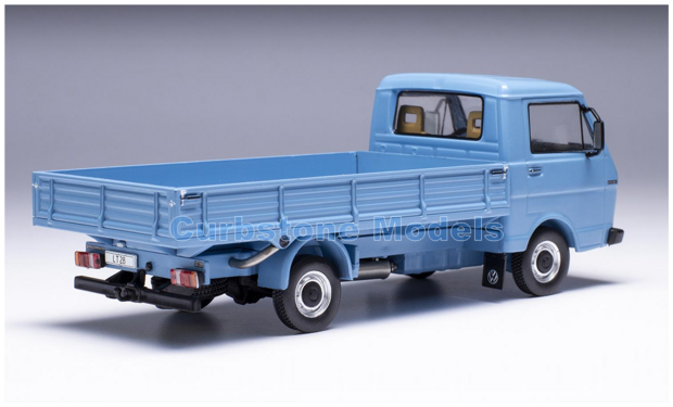 Modelauto 1:43 | IXO-Models CLC554N.22 | Volkswagen LT 28 Light Blue 1978