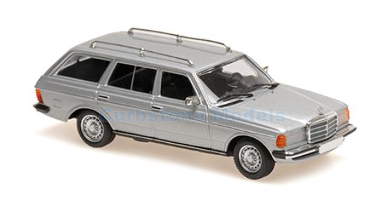 Modelauto 1:43 | Minichamps 940032212 | Mercedes Benz 230TE W123 Zilver 1982