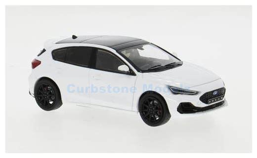 Modelauto 1:43 | IXO-Models MOC334.22 | Ford Focus ST White 2022