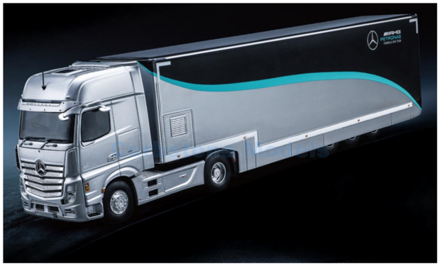 Vrachtwagen 1:43 | Spark S8599 | Mercedes AMG Petronas Formula One Team Actros F1 2023 #44 - L.Hamilton - G.Russell