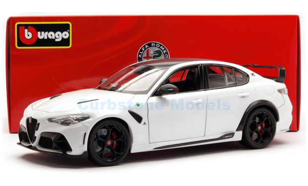 Modelauto 1:18 | Bburago 18-11049W | Alfa Romeo Giulia GTAm White 2020