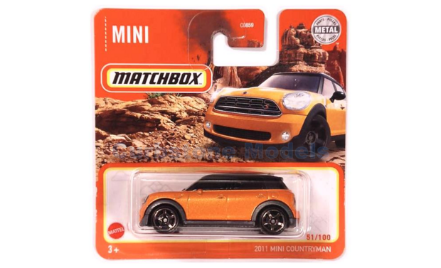 Modelauto 1:64 | Matchbox C0859-GMX69 | Mini Cooper Countryman Orange 2011