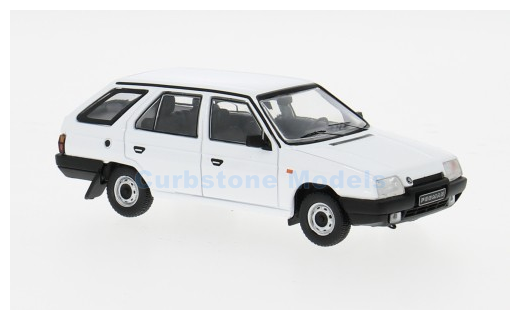 Modelauto 1:43 | IXO-Models CLC575N.22 | Skoda Forman White 1990