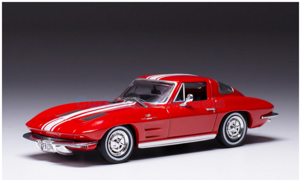 Modelauto 1:43 | IXO-Models CLC479N.22 | Chevrolet Corvette Stingray Red 1963