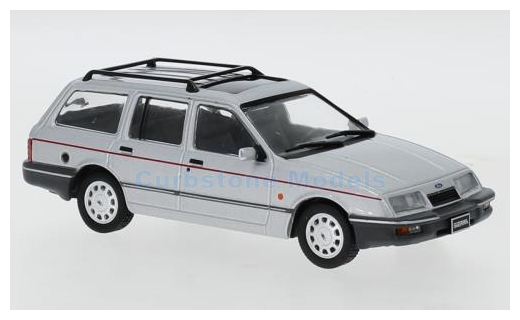 Modelauto 1:43 | IXO-Models CLC391N | Ford Sierra Turnier Ghia Zilver 1986