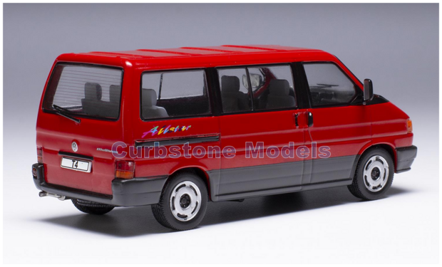 Modelauto 1:43 | IXO-Models CLC555N.22 | Volkswagen Transporter T4 Red 1990