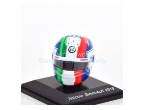 Modelauto 1:8 | Spark HSP046 | Alfa Romeo F1 Helm 2019 - A.Giovinazzi