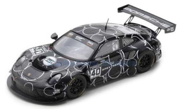 Modelauto 1:43 | Spark SP326 | Porsche 911 GT3 R | GPX Racing 2020 #40