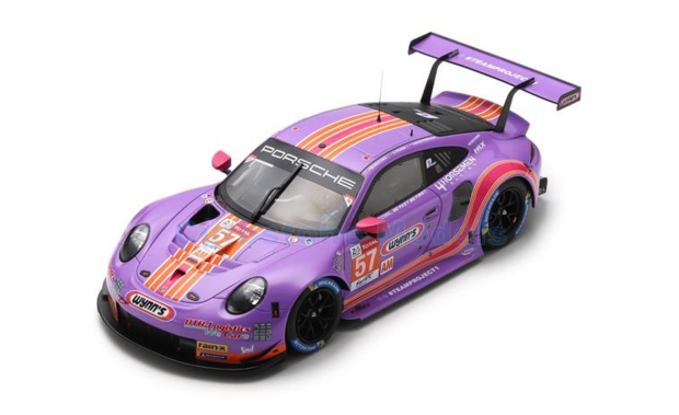 Modelauto 1:18 | Spark 18S561 | Porsche 911 RSR LMGTE-AM | Team Project 1 2020 #57 - J.Bleekemolen - F.Fraga - B.Keating