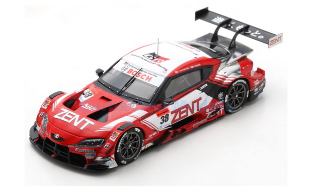 Modelauto 1:43 | Spark SGT032 | Toyota GR Supra | TGR TEAM ZENT CERUMO BANDOH 2022 #38 - Y.Tachikawa - H.Ishiura