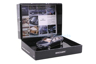 Modelauto 1:43 | Minichamps 440013010 | Audi Avantissimo Break