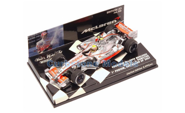 Modelauto 1:43 | Minichamps 530074312 | McLaren MP4-22 Vodafone | Vodafone 2007 - L.Hamilton