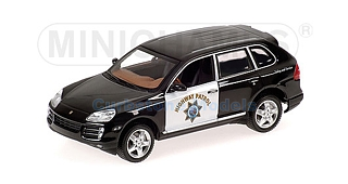 Modelauto 1:43 | Minichamps 400066291 | Porsche Cayenne Turbo Zwart / Wit 2007