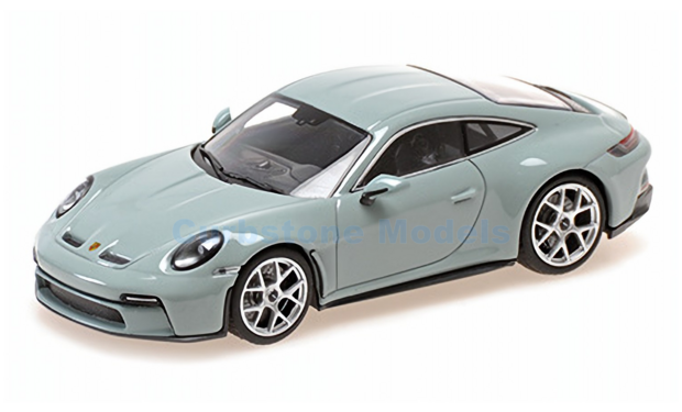 Modelauto 1:43 | Minichamps 410063021 | Porsche 911 S/T (992) Green Metallic 2023