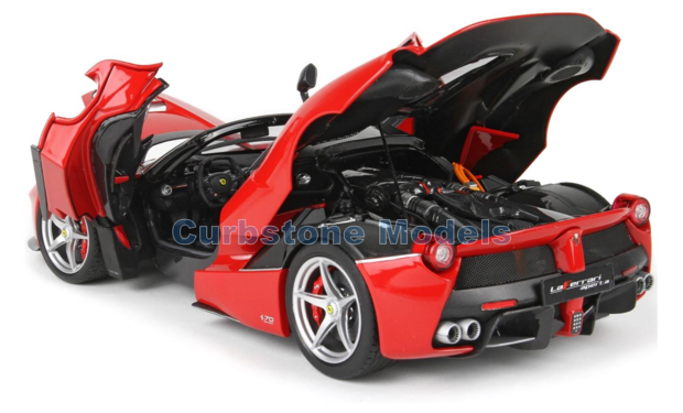 Modelauto 1:18 | BBR Models BBR182231 | Ferrari LaFerrari Aperta Rood 2014