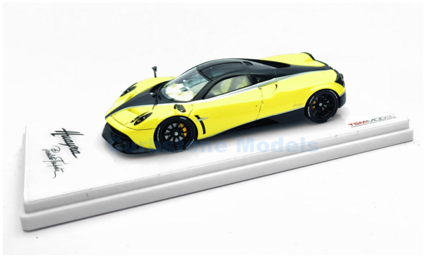 Modelauto 1:43 | TSM 430184 | Pagani Huayra Pacchetto Tempesta Yellow Ginevra 2016