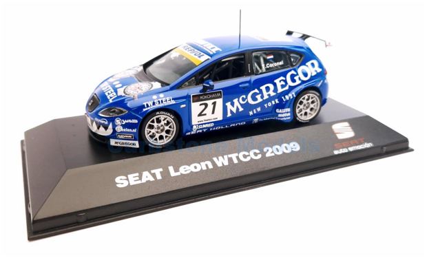 Modelauto 1:43 | Various Brands VARH0156 | Seat Leon 2.0 TFSI | SUNRED Engineering 2009 #21 - T.Coronel